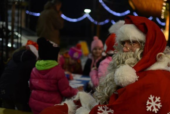 Obisk Božička v trgovini Krajček